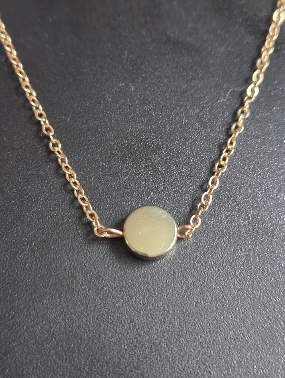 Elegant Gold Chain Necklace